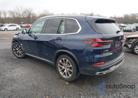 2025 BMW X5 xDrive40I z USA, uszkodzony, nr VIN 5UX23EU00S9W72676